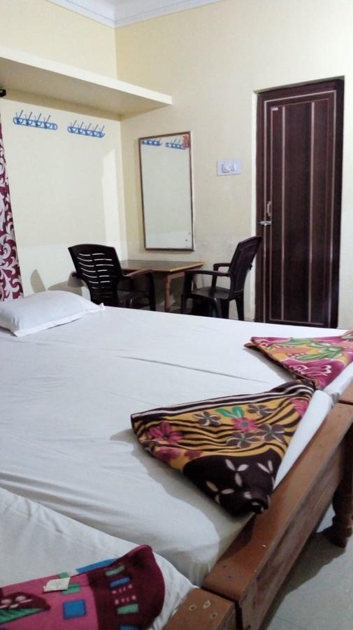 Sunrise Guest House Бхубанешвар Екстериор снимка