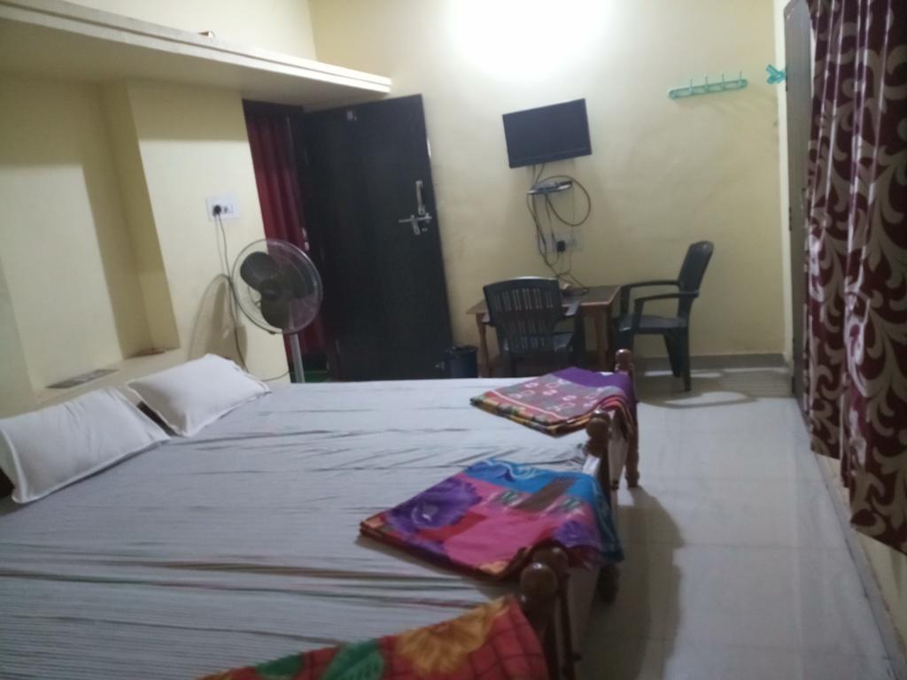 Sunrise Guest House Бхубанешвар Екстериор снимка